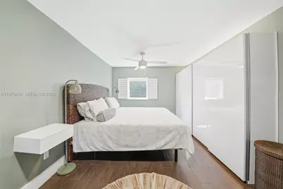 2190 SW 20th St, Miami, FL 33145 - Photo 15