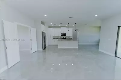 4705 Diane Ave, Lehigh Acres, FL 33976 - Photo 7