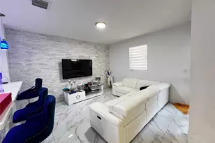 748 NE 34th Ave, Homestead, FL 33033 - Photo 7