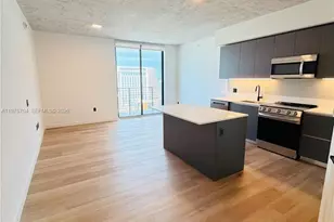 307 SW 5th St, Fort Lauderdale, FL 33315 - Photo 9