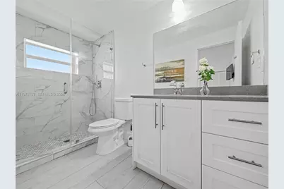 836 NW 33rd Ave, Miami, FL 33125 - Photo 49