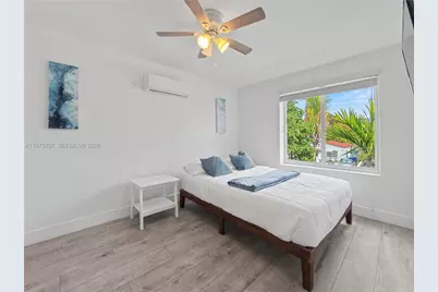 836 NW 33rd Ave, Miami, FL 33125 - Photo 35