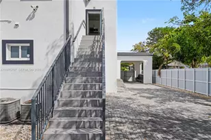 836 NW 33rd Ave, Miami, FL 33125 - Photo 23