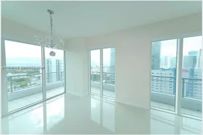 60 SW 13th St #1421, Miami, FL 33130 - Photo 5