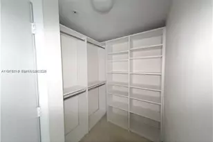 60 SW 13th St, Miami, FL 33130 - Photo 7