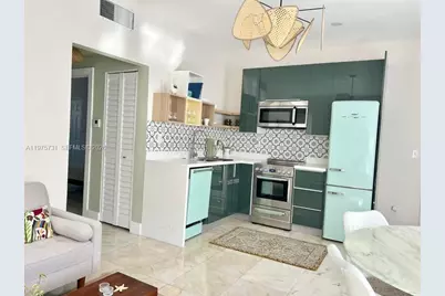 801 8th St #201, Miami Beach, FL 33139 - Photo 13