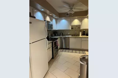 2940 N Course Dr #305, Pompano Beach, FL 33069 - Photo 23