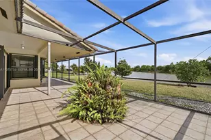 5250 King Arthur Ave, Davie, FL 33331 - Photo 35