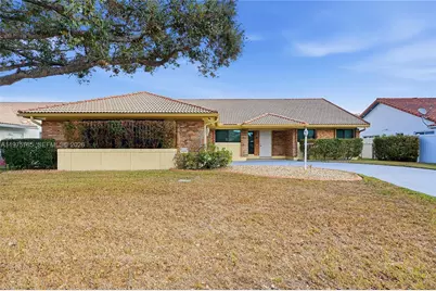 5250 King Arthur Ave, Davie, FL 33331 - Photo 1