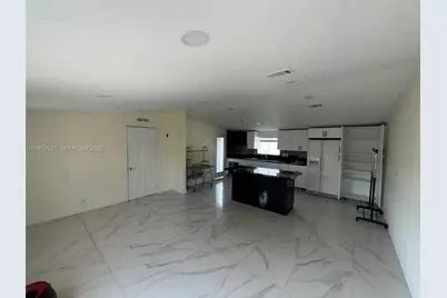 220 NE 12th Ave, Homestead, FL 33030 - Photo 7