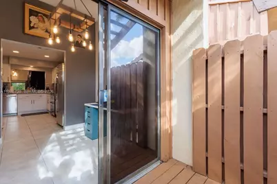 4169 S Pine Island Rd, Davie, FL 33328 - Photo 45