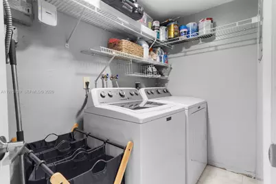 4169 S Pine Island Rd, Davie, FL 33328 - Photo 27