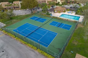 4169 S Pine Island Rd, Davie, FL 33328 - Photo 31