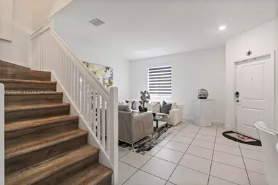 21018 NE 8th Ave #21018, Miami, FL 33179 - Photo 17