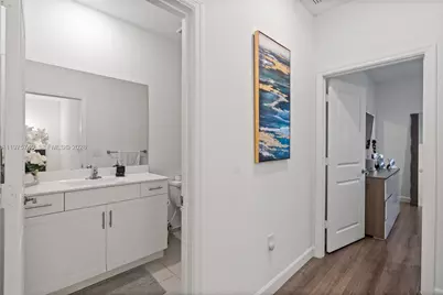 21018 NE 8th Ave #21018, Miami, FL 33179 - Photo 37