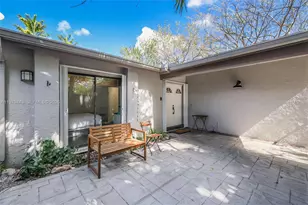 11727 SW 132nd Pl, Miami, FL 33186 - Photo 5