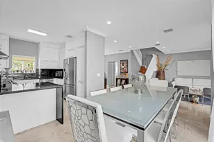 1425 Weeping Willow Way, Hollywood, FL 33019 - Photo 23