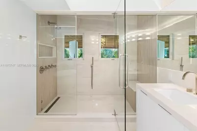 7150 W Lago Dr, Coral Gables, FL 33143 - Photo 21