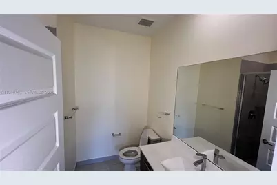 7915 NW 104th Ave #33, Doral, FL 33178 - Photo 11