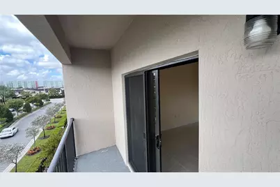 7915 NW 104th Ave #33, Doral, FL 33178 - Photo 25