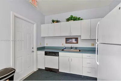 6708 N Pine Island Rd, Tamarac, FL 33321 - Photo 35