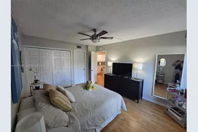 140 Lakeview Dr #111, Weston, FL 33326 - Photo 17