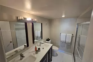 140 Lakeview Dr, Weston, FL 33326 - Photo 23