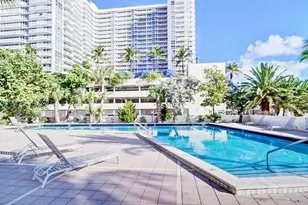 7545 E Treasure Dr, North Bay Village, FL 33141 - Photo 1