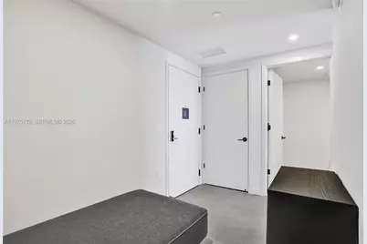 121 NE 5th St #2411, Miami, FL 33132 - Photo 11