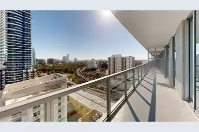 79 SW 12th St #2206-S, Miami, FL 33130 - Photo 11