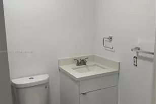 1218 Salzedo St, Coral Gables, FL 33134 - Photo 9