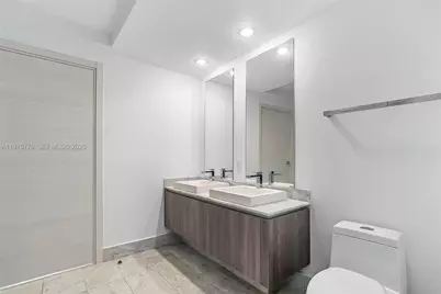 801 S Miami Ave #3704, Miami, FL 33130 - Photo 17