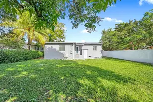 910 NW 133rd St, North Miami, FL 33168 - Photo 23