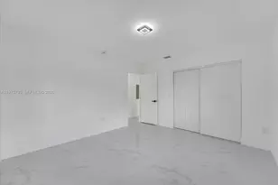 910 NW 133rd St, North Miami, FL 33168 - Photo 15