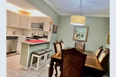 434 Pine Glen Ln #A-1, Greenacres, FL 33463 - Photo 5