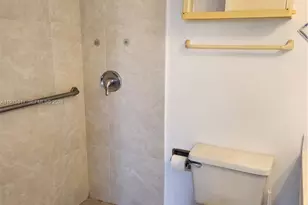 777 SW 9th Ave, Miami, FL 33130 - Photo 11