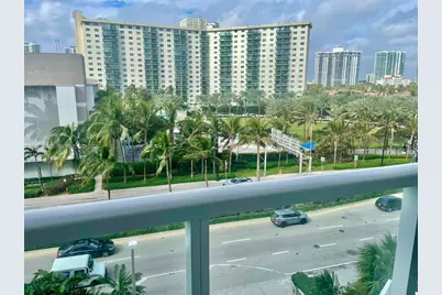 19201 Collins Av #432, Sunny Isles Beach, FL 33160 - Photo 11