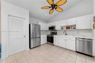 3010 NW 12th St, Delray Beach, FL 33445 - Photo 13