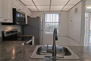 2635 NW 104th Ave, Sunrise, FL 33322 - Photo 5