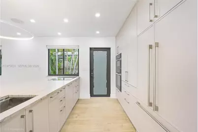 555 NE 52nd Ter #0, Miami, FL 33137 - Photo 7