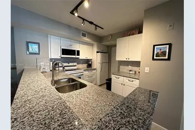 278 Village Blvd #8205, Tequesta, FL 33469 - Photo 23