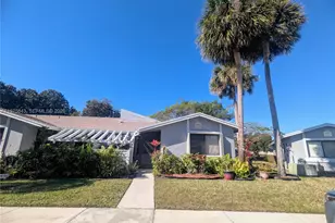 679 Racquet Club Rd, Weston, FL 33326 - Photo 1