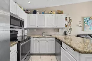 15390 SW 76th Terrace, Miami, FL 33193 - Photo 9