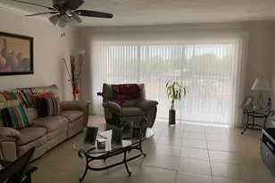 329 SE 3rd St, Hallandale Beach, FL 33009 - Photo 9