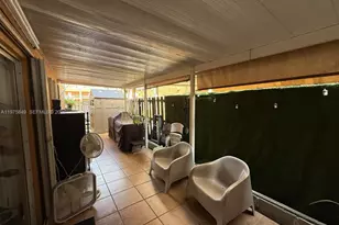 6255 Kendale Lakes Circle, Miami, FL 33183 - Photo 15