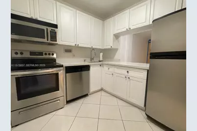 1455 N Treasure Dr #4L, North Bay Village, FL 33141 - Photo 1