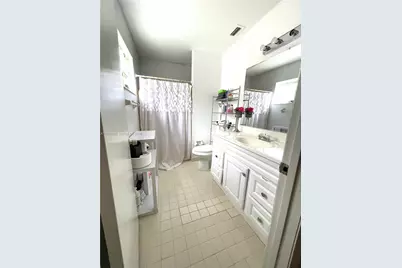 9604 NW 49th St, Sunrise, FL 33351 - Photo 19