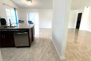 9604 NW 49th St, Sunrise, FL 33351 - Photo 9