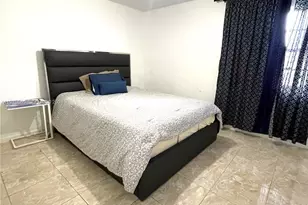 9604 NW 49th St, Sunrise, FL 33351 - Photo 13