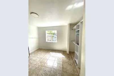 9604 NW 49th St, Sunrise, FL 33351 - Photo 15